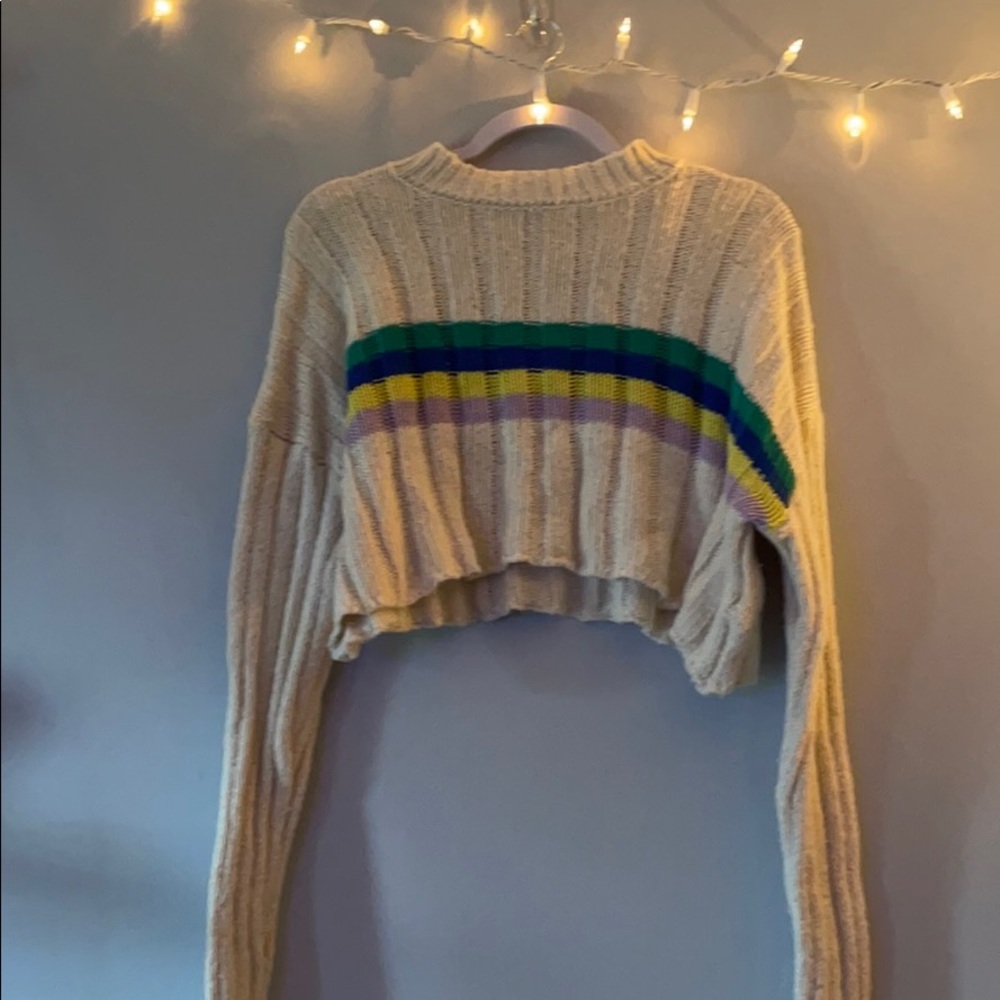 Cropped forever 21 cream colored sweater